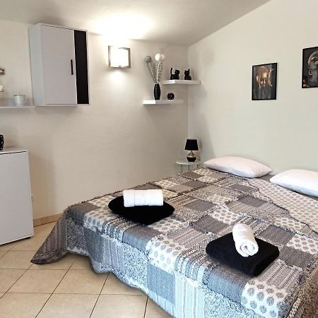 Apartman Dora Πούλα Εξωτερικό φωτογραφία